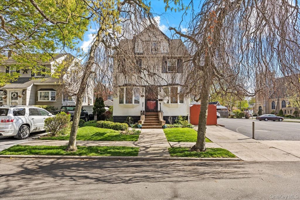 210-10 34th Road, Bayside, NY 11361