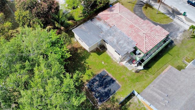 12901 NW Miami Ct, Miami, FL 33168