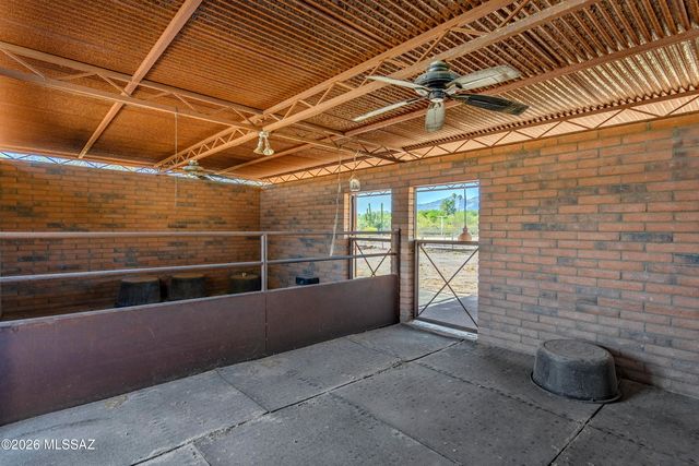 7944 E Cloud Road, Tucson, AZ 85750