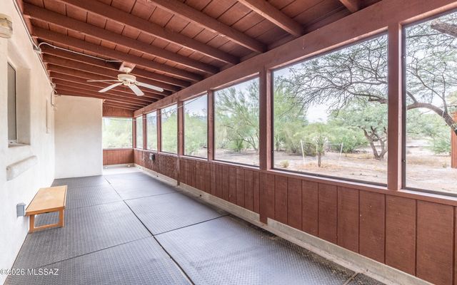 7944 E Cloud Road, Tucson, AZ 85750