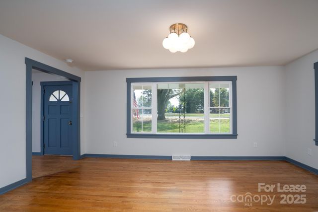 14925 N Old Statesville Road, Huntersville, NC 28078