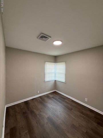 9551 16th Bay ST, Norfolk, VA 23518