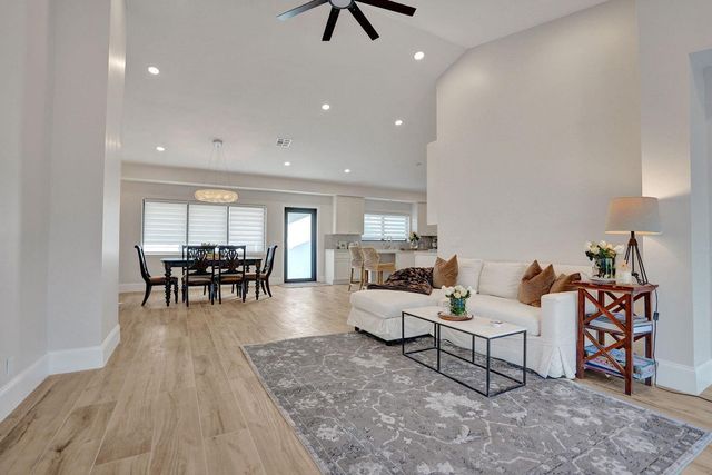 1107 SE 13th Court, Deerfield Beach, FL 33441