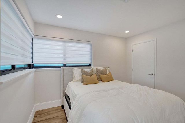 1107 SE 13th Court, Deerfield Beach, FL 33441