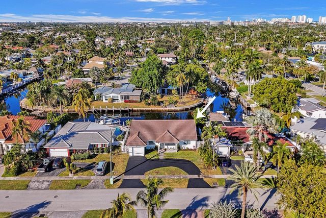 1107 SE 13th Court, Deerfield Beach, FL 33441