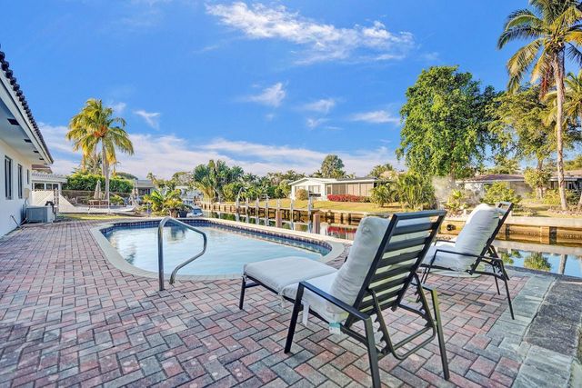 1107 SE 13th Court, Deerfield Beach, FL 33441