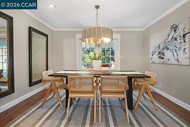 1719 Oro Valley Circle, Walnut Creek, CA 94596