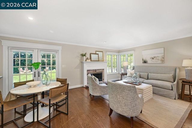 1719 Oro Valley Circle, Walnut Creek, CA 94596
