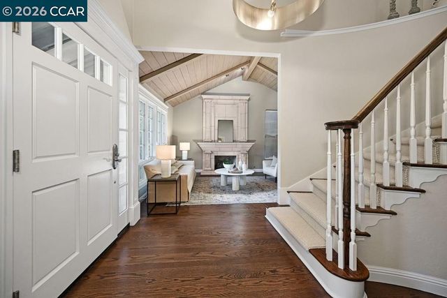 1719 Oro Valley Circle, Walnut Creek, CA 94596