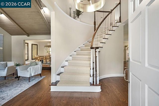 1719 Oro Valley Circle, Walnut Creek, CA 94596