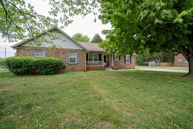 2594 Exeter Dr, Murfreesboro, TN 37130