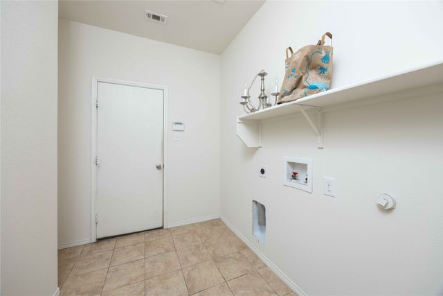 1401 Nicholas Lane, Little Elm, TX 75068