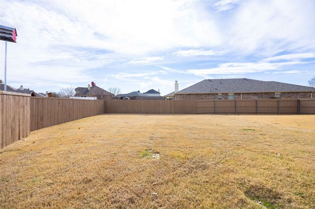 1401 Nicholas Lane, Little Elm, TX 75068