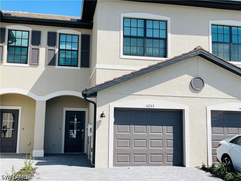 14243 Pine Lodge LN, Fort Myers, FL 33913