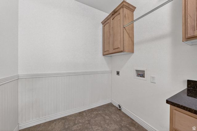 2733 S BELLFLOWER CIR, Saratoga Springs, UT 84045