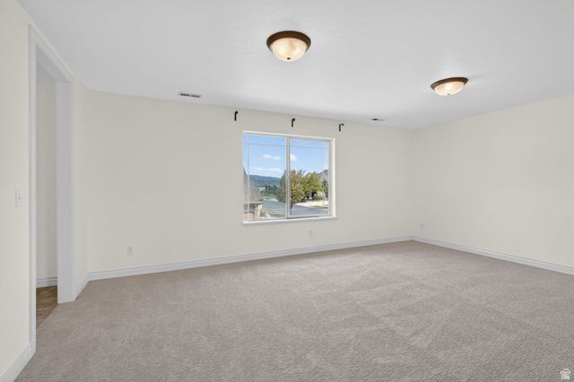 2733 S BELLFLOWER CIR, Saratoga Springs, UT 84045