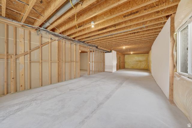 2733 S BELLFLOWER CIR, Saratoga Springs, UT 84045