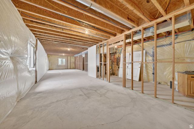 2733 S BELLFLOWER CIR, Saratoga Springs, UT 84045