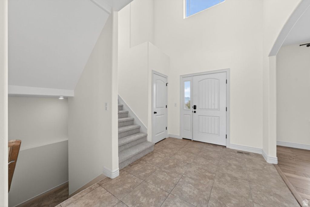 Image 11 of property listing at 2733 S BELLFLOWER CIR, Saratoga Springs, UT 84045