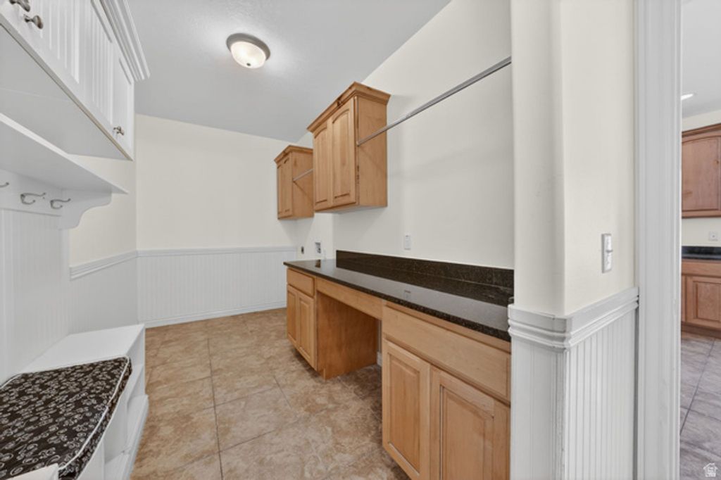 Image 26 of property listing at 2733 S BELLFLOWER CIR, Saratoga Springs, UT 84045