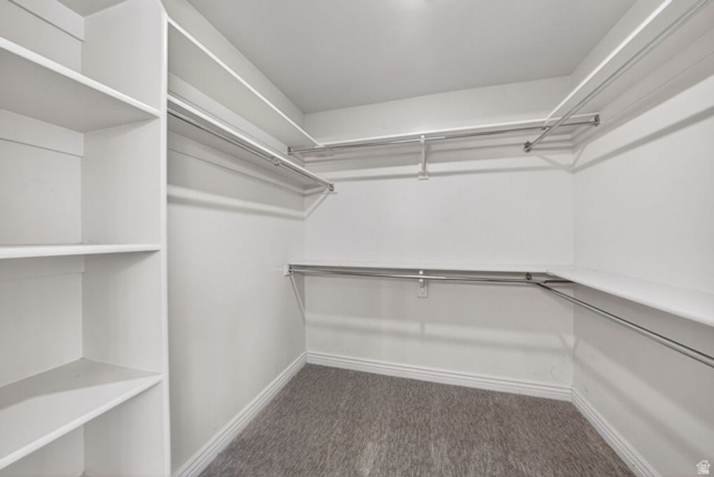Image 40 of property listing at 2733 S BELLFLOWER CIR, Saratoga Springs, UT 84045