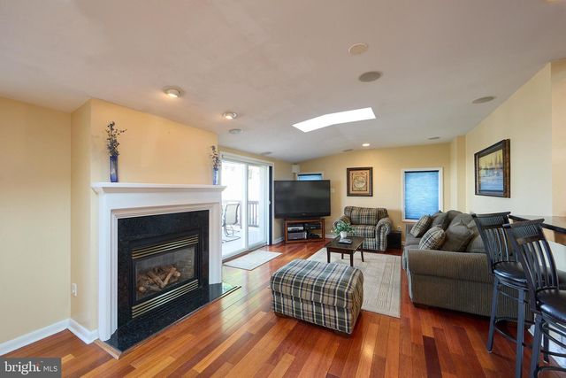 504 S CENTRAL BLVD, Broomall, PA 19008