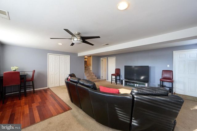 504 S CENTRAL BLVD, Broomall, PA 19008