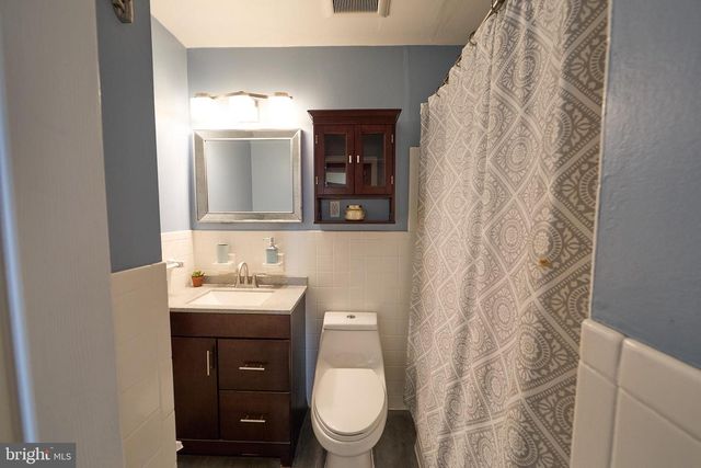 504 S CENTRAL BLVD, Broomall, PA 19008