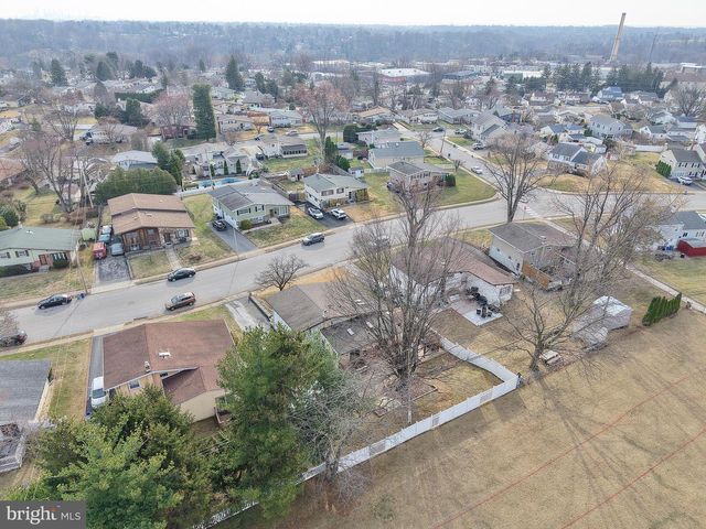 504 S CENTRAL BLVD, Broomall, PA 19008