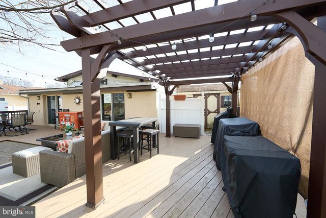 504 S CENTRAL BLVD, Broomall, PA 19008