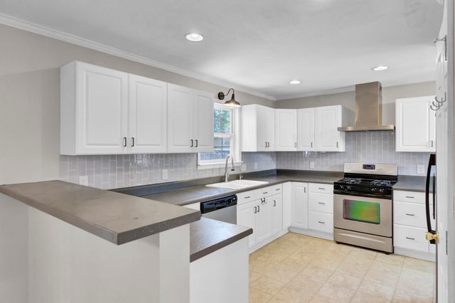 2232 Doris Drive, Charleston, SC 29414