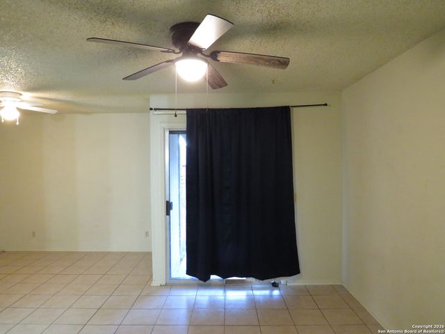 5518 Eaglewood, San Antonio, TX 78233