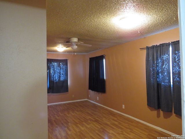 5518 Eaglewood, San Antonio, TX 78233