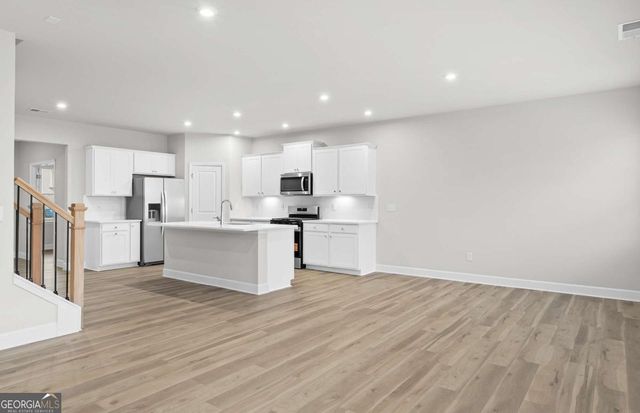 384 Capri Court, Mcdonough, GA 30252