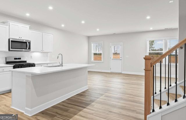 384 Capri Court, Mcdonough, GA 30252