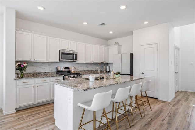7531 Greenbriar Canyon Lane, Katy, TX 77493
