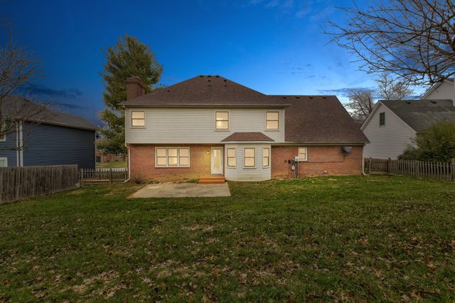 960 Rockbridge Road, Lexington, KY 40515