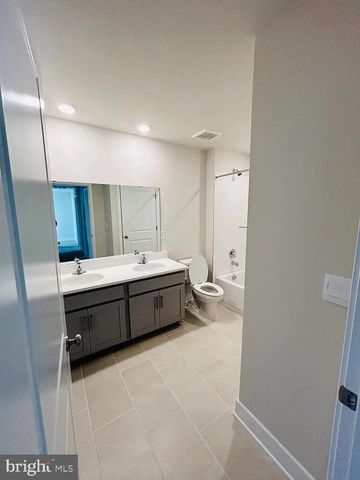 128 WAPPINGER TER, Winchester, VA 22602