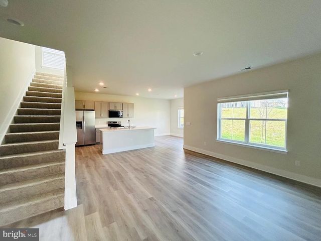 128 WAPPINGER TER, Winchester, VA 22602