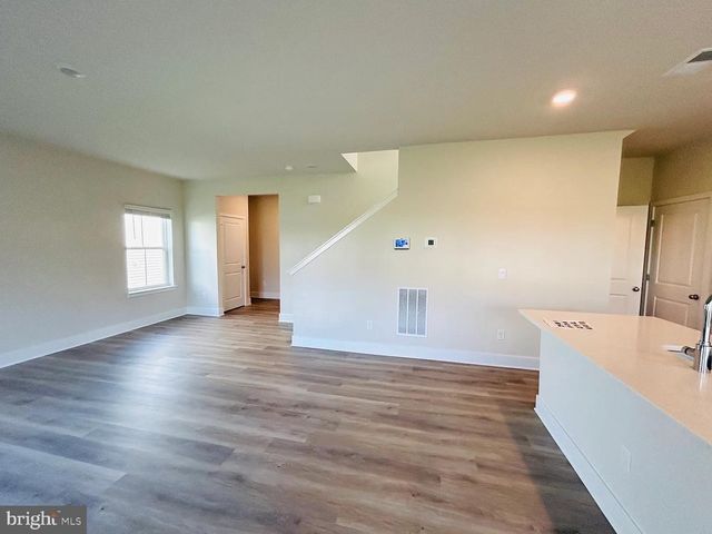 128 WAPPINGER TER, Winchester, VA 22602
