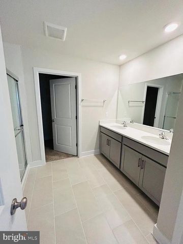 128 WAPPINGER TER, Winchester, VA 22602