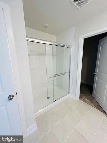 128 WAPPINGER TER, Winchester, VA 22602