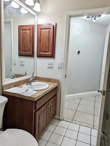 4970 REAGEN WAY, Sarasota, FL 34232