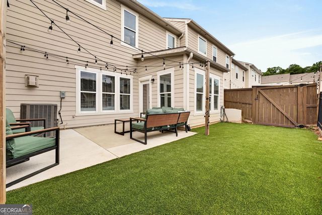222 Holden Way, Woodstock, GA 30189