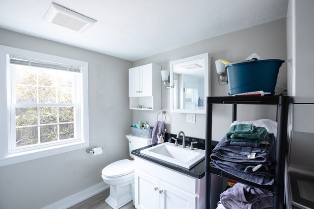 36 Lovell's Lane, Mashpee, MA 02649