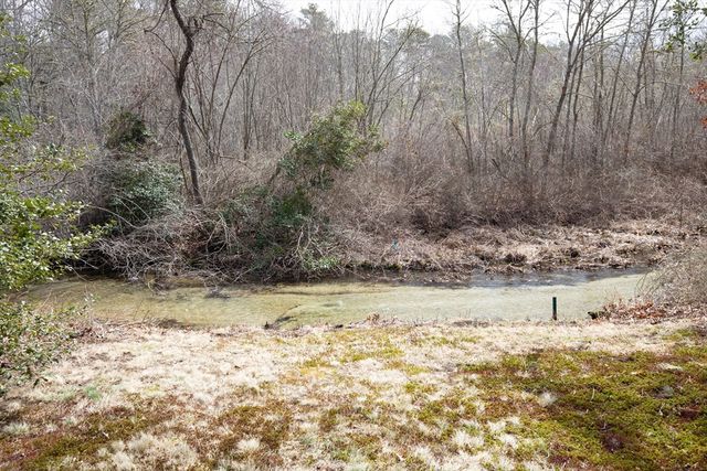 36 Lovell's Lane, Mashpee, MA 02649