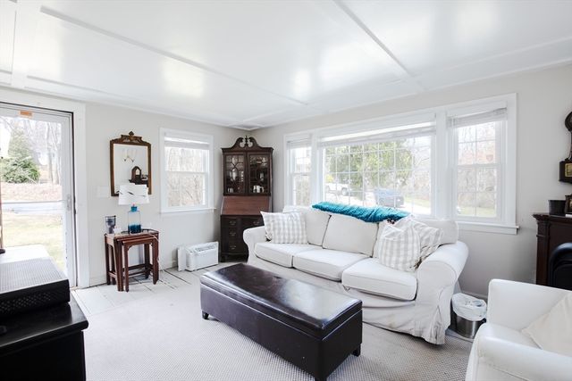 36 Lovell's Lane, Mashpee, MA 02649