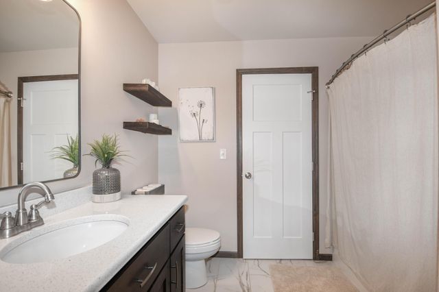 3736 30th Street S, Moorhead, MN 56560