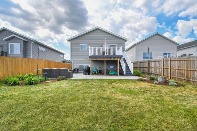 3736 30th Street S, Moorhead, MN 56560