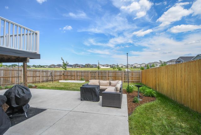 3736 30th Street S, Moorhead, MN 56560